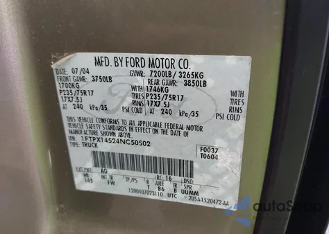 2004 Ford F-150 Fx4/Lariat/Xl/Xlt from USA, damaged, VIN 1FTPX14524NC50502